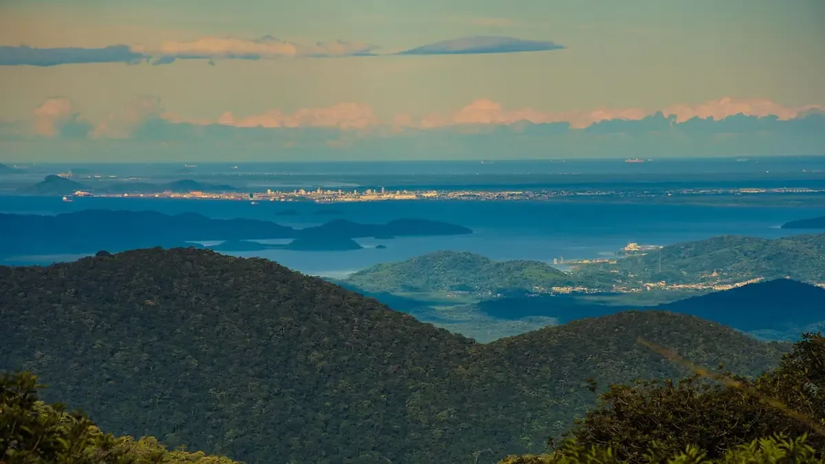 Vista da cidade de Adrianópolis, Paraná