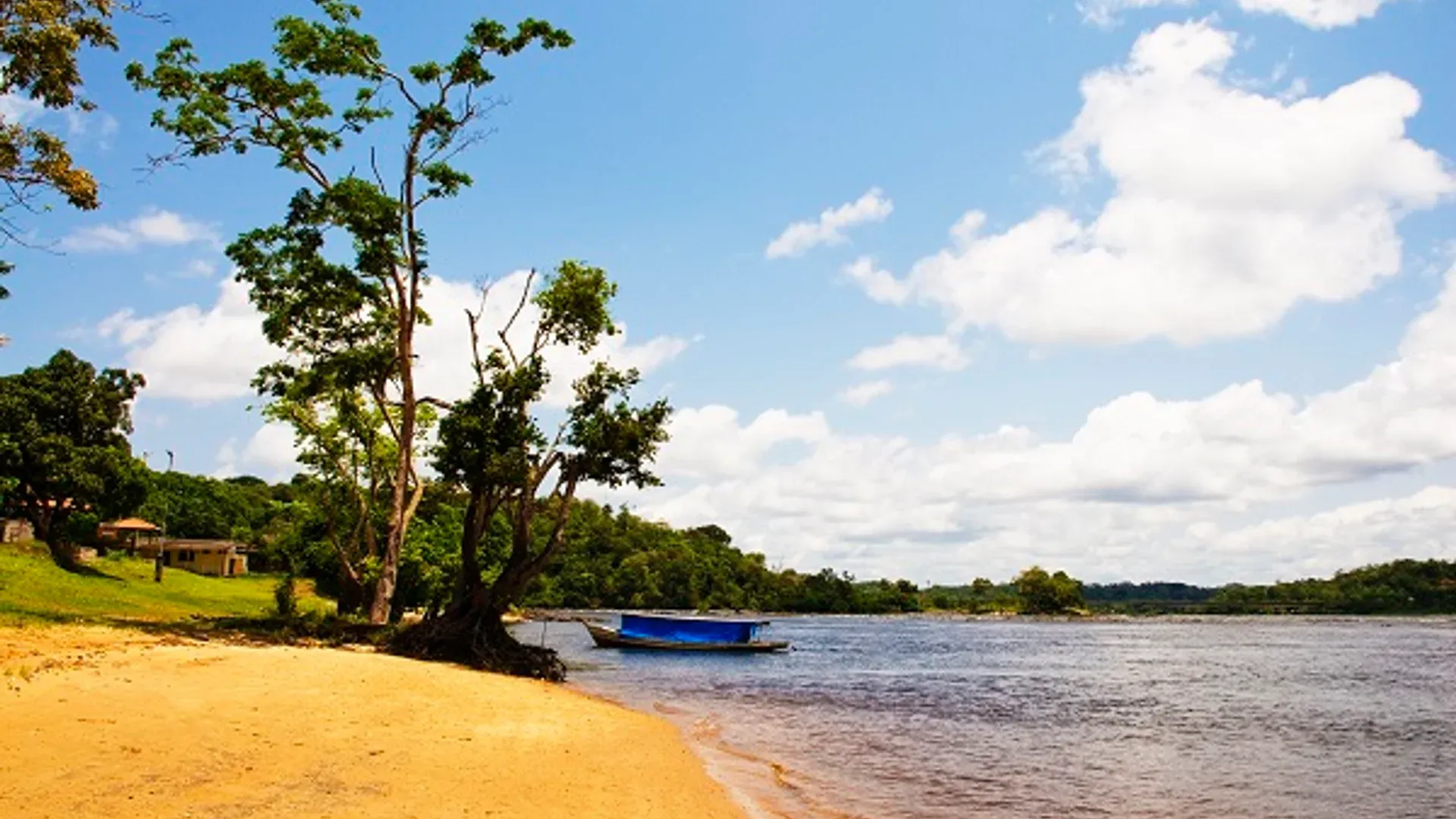 Ferreira Gomes - Amapá Vista da cidade de Ferreira Gomes, Amapá