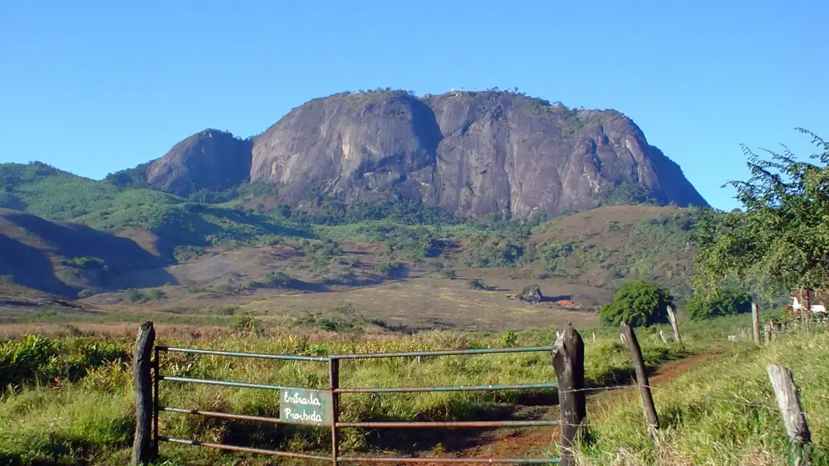 Vista da cidade de Pedralva, Minas Gerais