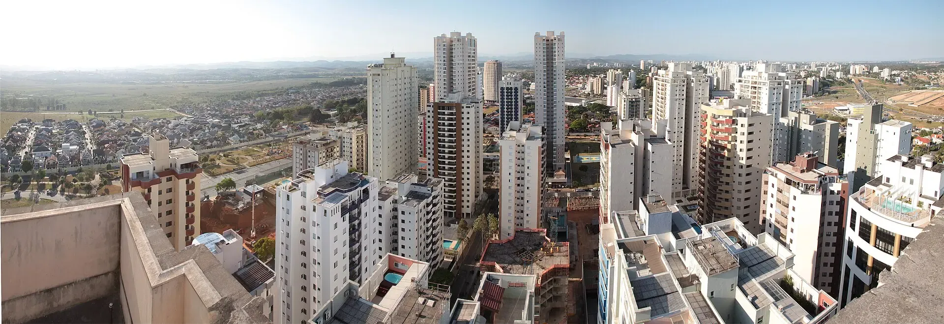 São José dos Campos - São Paulo Vista da cidade de São José dos Campos, São Paulo