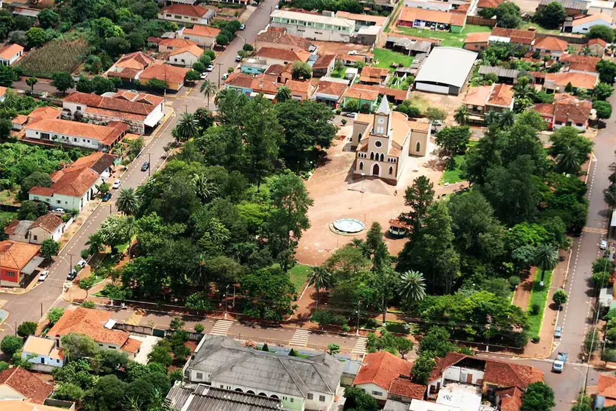 Gavião Peixoto - São Paulo Vista da cidade de Gavião Peixoto, São Paulo